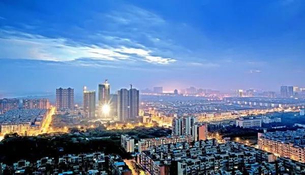 中國經(jīng)濟(jì)體制改革基金會四川這座城西部第一！最新全國改革熱度指數(shù)出爐                                                        